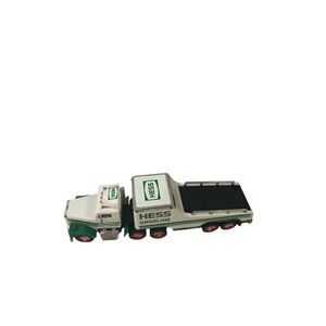 Hess 12"‎ truck (needs batteries)